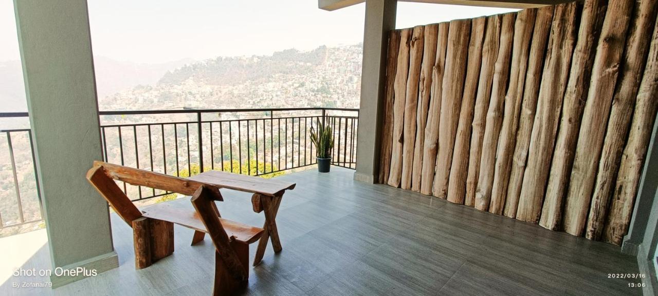 Standard Room Aizawl Ngoại thất bức ảnh
